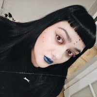 MarinaWOWremya's Offline Chat Room