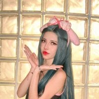 VanillyeWhite webcam model