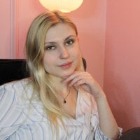 Offline chat soba modela Alice_Mystery