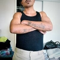 Yunglatino3232 Cam Model Profile | Stripchat