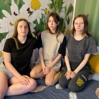 DoraAnnetVilly Adlı Modelin Çevrimdışı Sohbet Odası