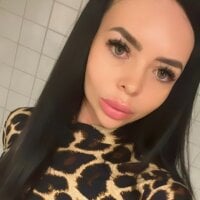 DianaXXX's Offline Chat Room