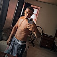 Kingstrokezxx webcam model