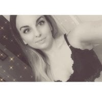 missyxx's Offline Chat Room