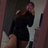 Aurora_blossom__ webcam model
