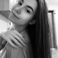 Offline chat soba modela MonikaLange