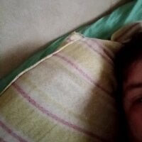 yorugua_12 webcam model