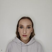 SaraTrevil অফলাইন চ্যাট রুম