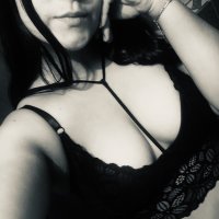 fckmeharder123's Offline Chat Room