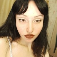 GwenBeasley's Offline Chat Room