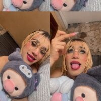 NaughtySweetss webcam