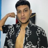 PlayPartyy webcam model