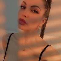 Queenie_loveLive Webcam