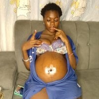 Milkylady001 webcam model
