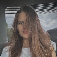 HelenHanson model avatar