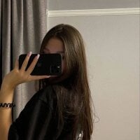mia_bamble