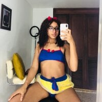 foxxxylovee69's Offline Chat Room