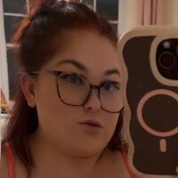 BrunetteBitch-x webcam