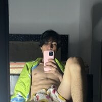room_play_hot's Offline Chat Room