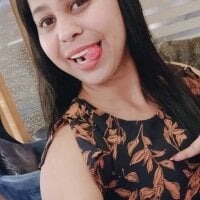 Hot-Fiza webcam model