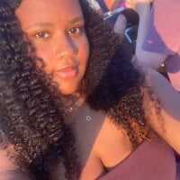 nicolette356