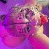 Laura_takint