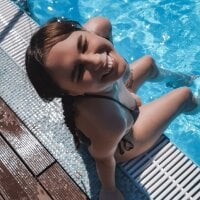 Top_Skinny webcam model