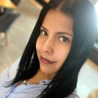 caamiilaa_n Offline chat-huone