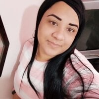 Camilla_Ponte's Offline Chat Room