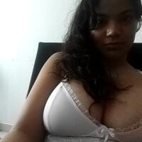 Scarlettdominatris webcam