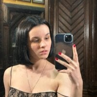 VeronaFeltham's Avatar Pic