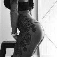 southernsweetnessdd's Offline Chat Room