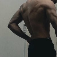 holdmycock14's Avatar Pic