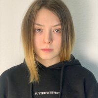 EllenCroftoon's Offline Chat Room