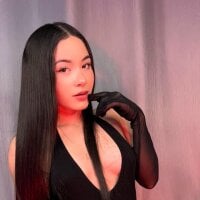 Melifluaa model avatar