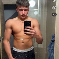 CharlieAngelo webcam