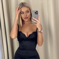 Julie_Blaze's Profile Photo