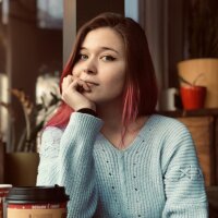 BrownieHanna Adlı Modelin Çevrimdışı Sohbet Odası