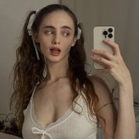 AliciaMellow