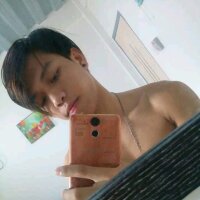 CumWithMExx's Offline Chat Room