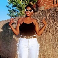 Gloriahx's Profile Pic