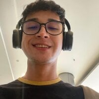 tom_Howard