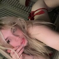 Cutiepietease02Live Webcam