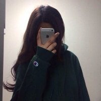 charming_lee's Offline Chat Room