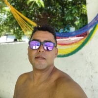 TheQueenSquirt_RogerHot webcam