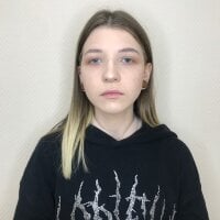 DinaGray offline chatrum