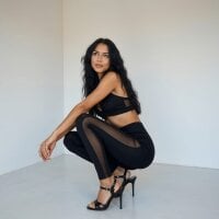 Model IshaLyn