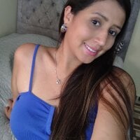 EllaFrost webcam model