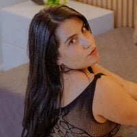 Sophie_Reyes_'s Offline Chat Room