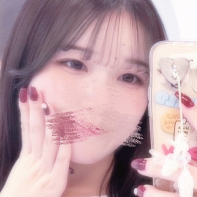 mari_tan_ch's nudes and profile